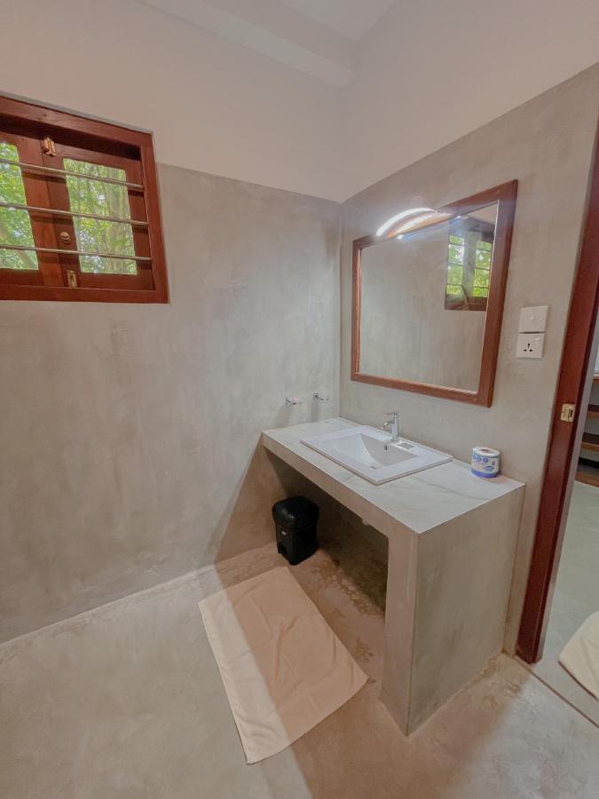 Easy Living Hotel Hikkaduwa Buitenkant foto