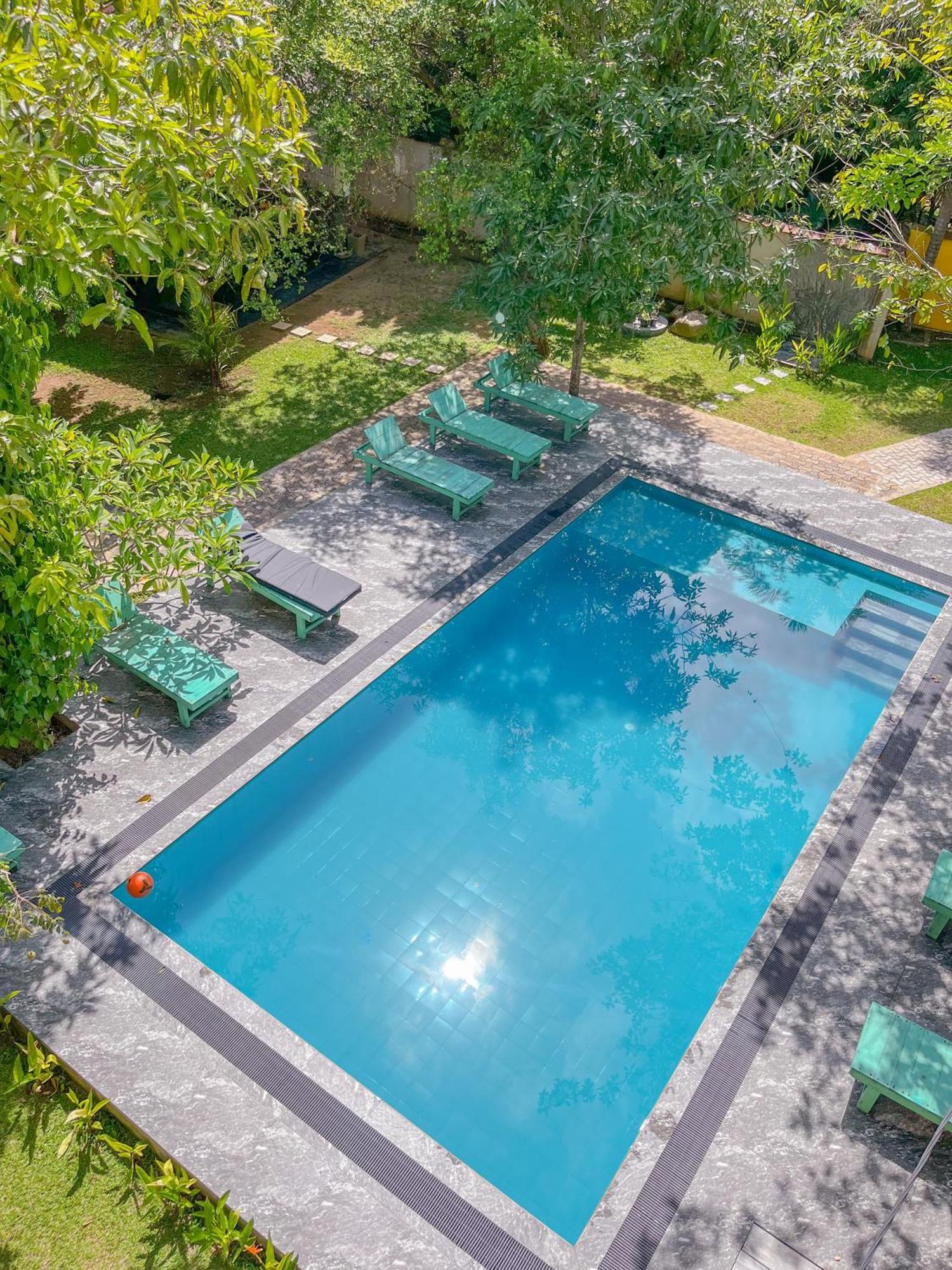 Easy Living Hotel Hikkaduwa Buitenkant foto